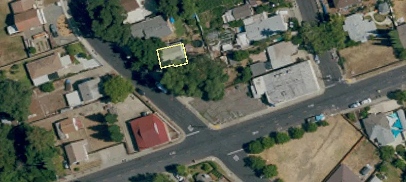 637 Hobson Ave