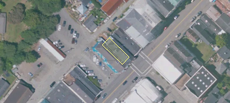 393 Main St