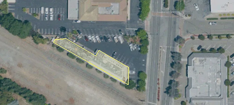 12361 Saratoga Sunnyvale Rd