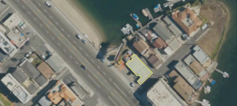 16902 Pacific Coast Hwy
