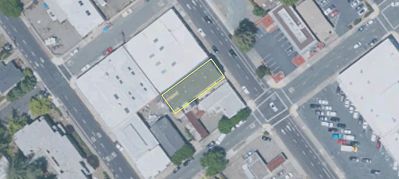 820 Alhambra Ave