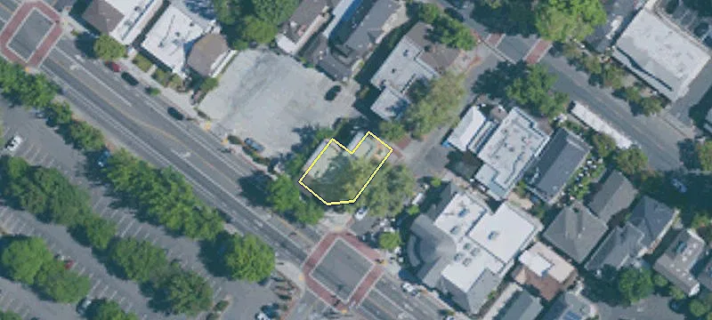 294 Railroad Ave