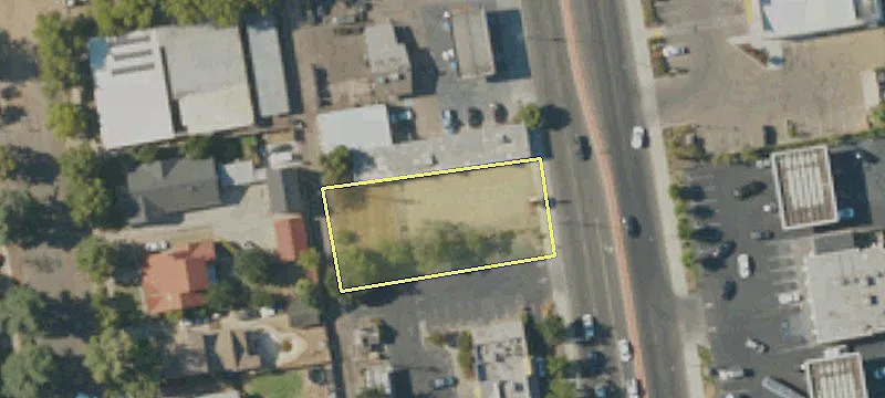 819 Academy Ave