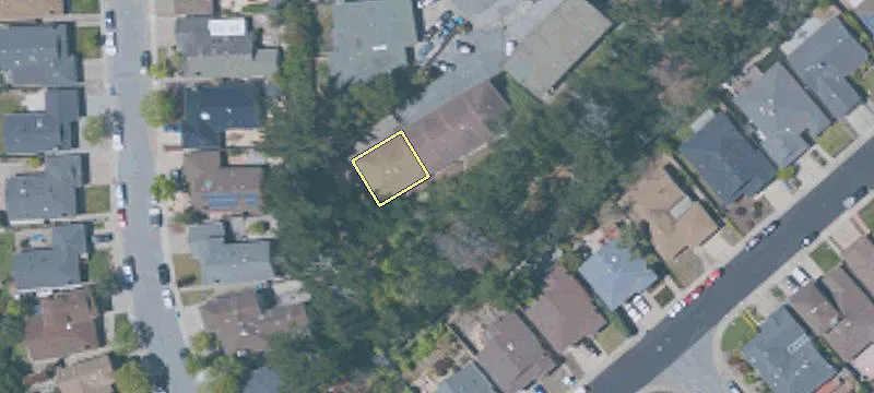 140 Eastburn Ct