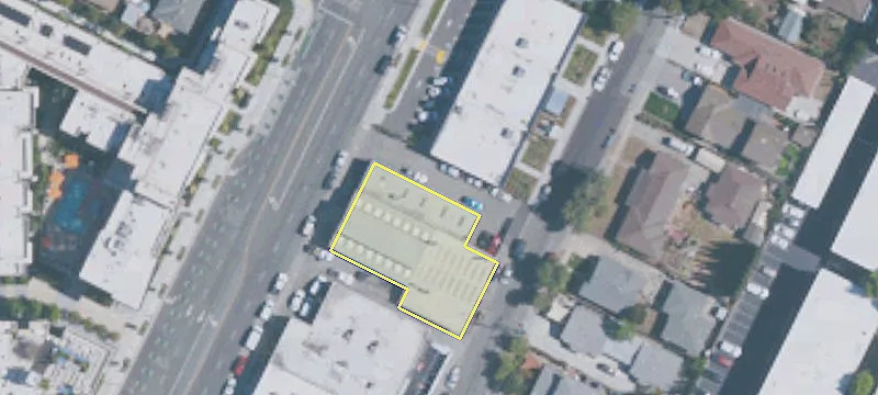 251 Moffett Blvd