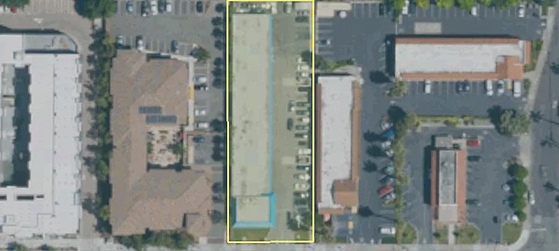 2517 El Camino Real