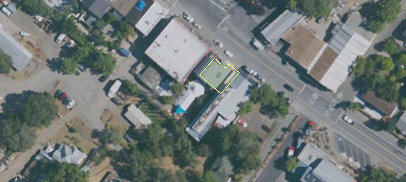 21015 Geyserville Ave