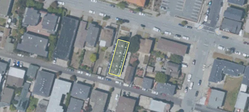 615 Baden Ave