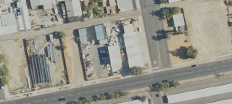 426 4th St