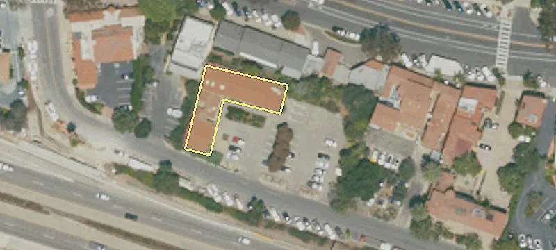 1120 Coast Vlg Cir