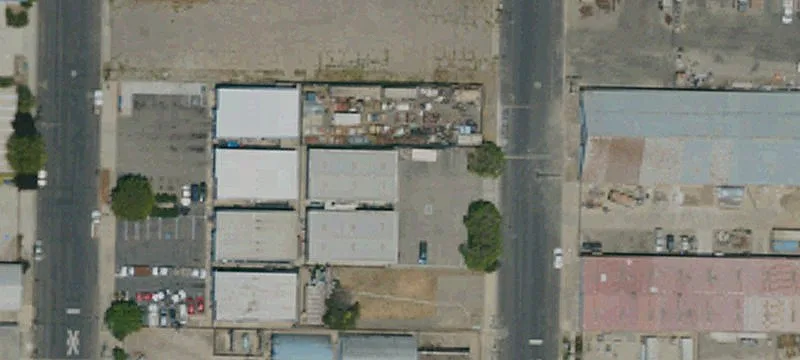 323  St