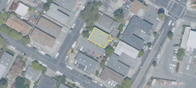 736 Cedar St