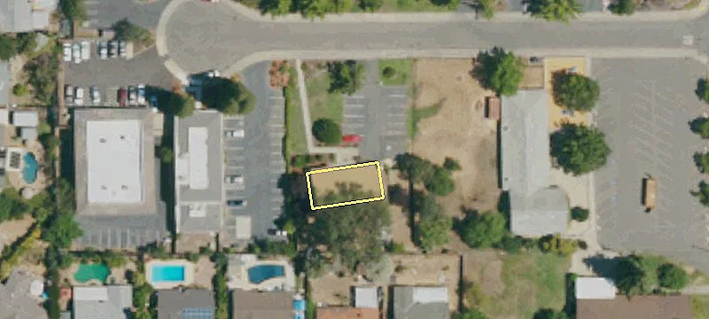 6622 Mercy Ct