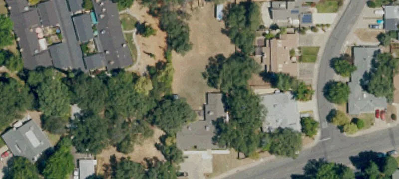 8005 Alta Vis Ln