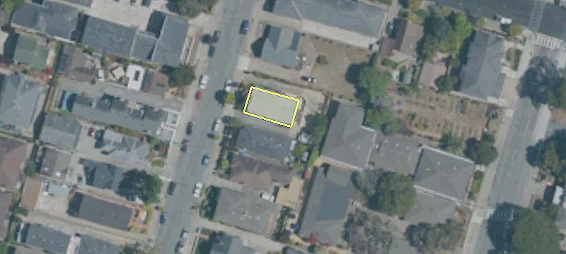 429 Larkin St