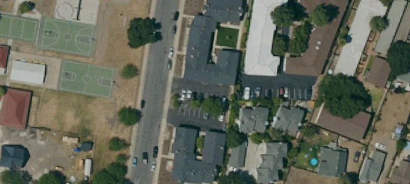 1622 Eucalyptus Dr