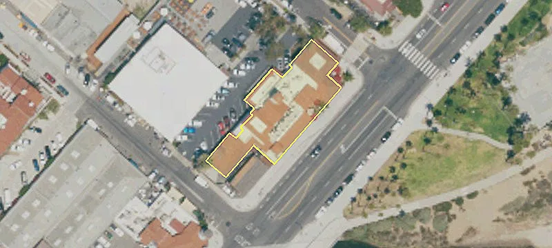 29 Cabrillo Blvd