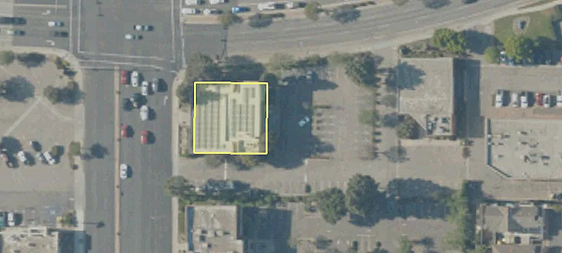 2200 Broadway