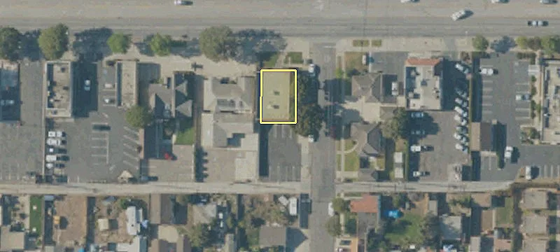 528 Main St