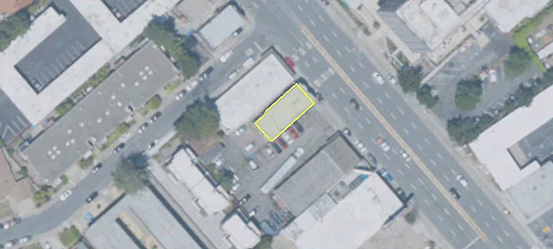 2140 El Camino Real