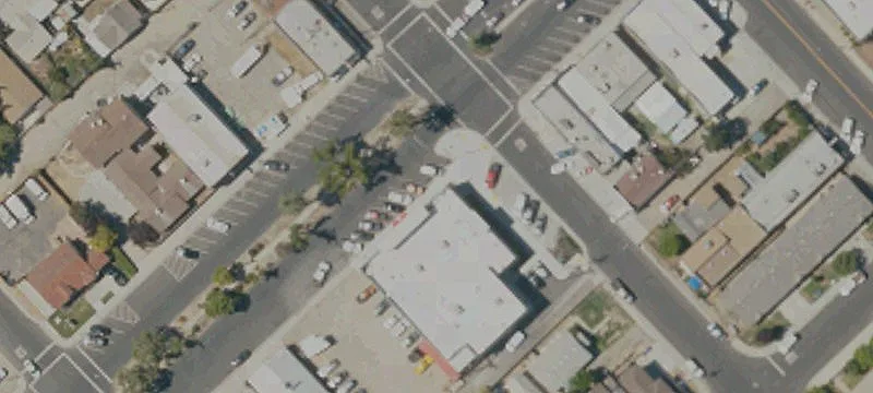 4618 Broadway