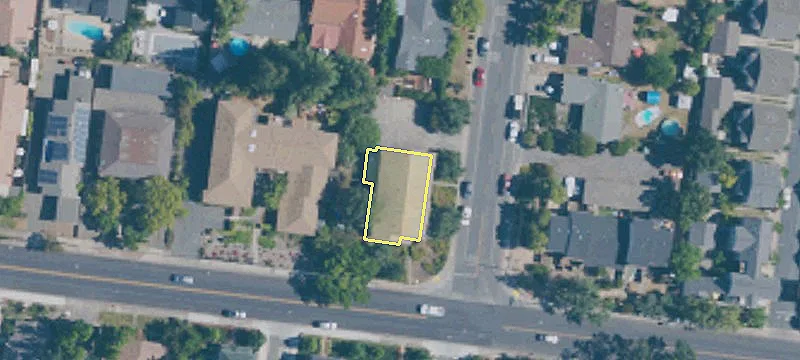 19379 Junipero Serra Dr