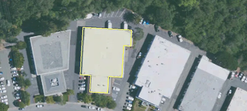17 Commercial Blvd