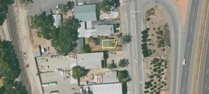 1615 Riverside Ave