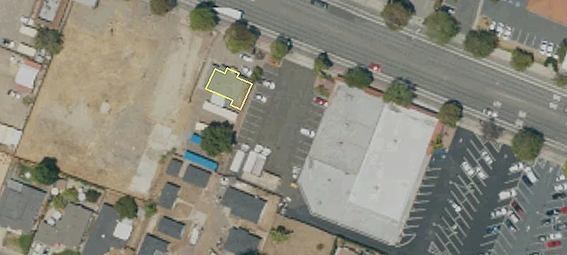 1105 Grand Ave