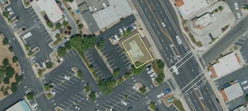 8050 El Camino Real