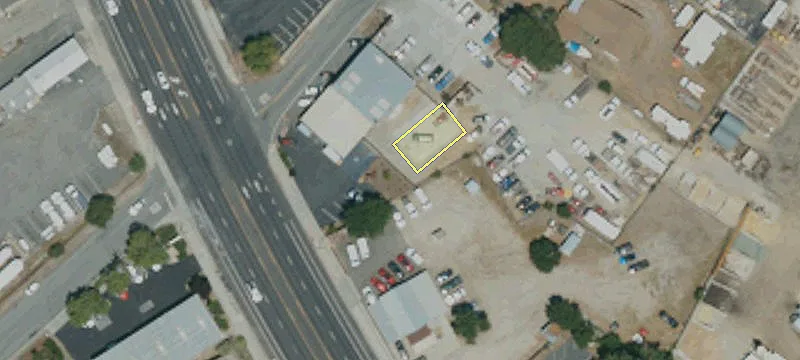 9005 El Camino Real