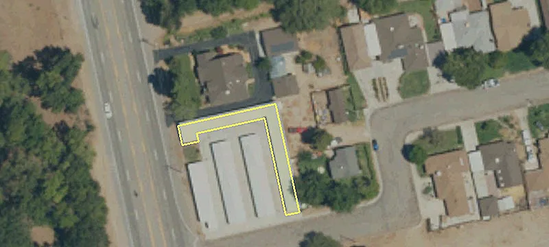 870 Main St