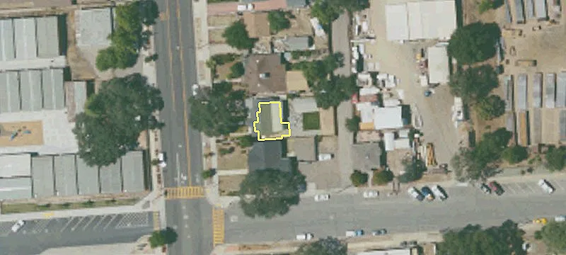 2630 Spg St