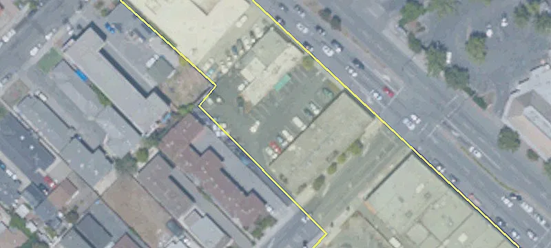 1630 El Camino Real