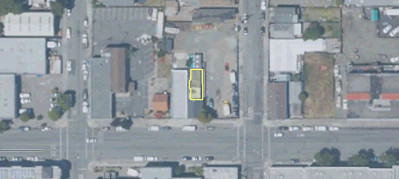 229 Macdonald Ave
