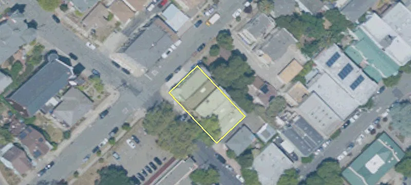 228 Richmond Ave