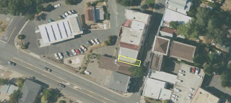 21 Main St