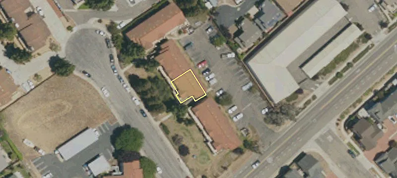 479 Avenida De Socios