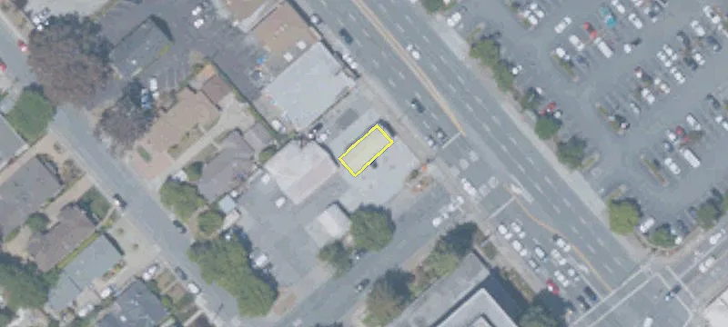 1626 El Camino Real
