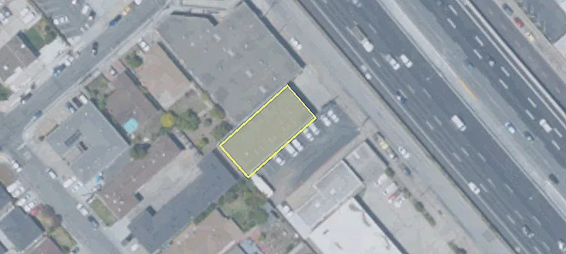 145 Amphlett Blvd