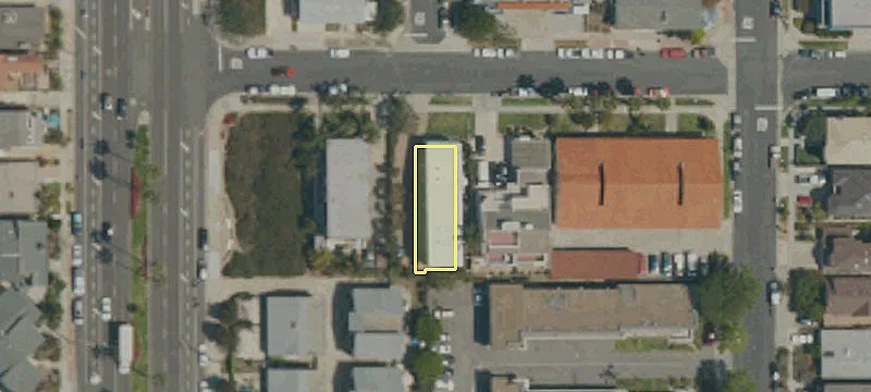 24812 La Paz Ave