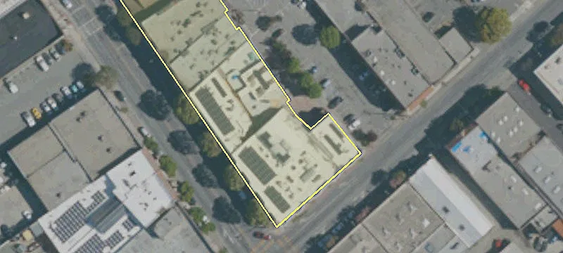 520 Main St, Unit 208