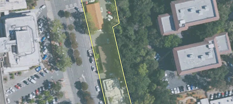 1444 Main St