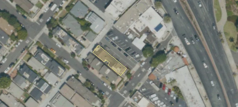 705 Carnation Ave