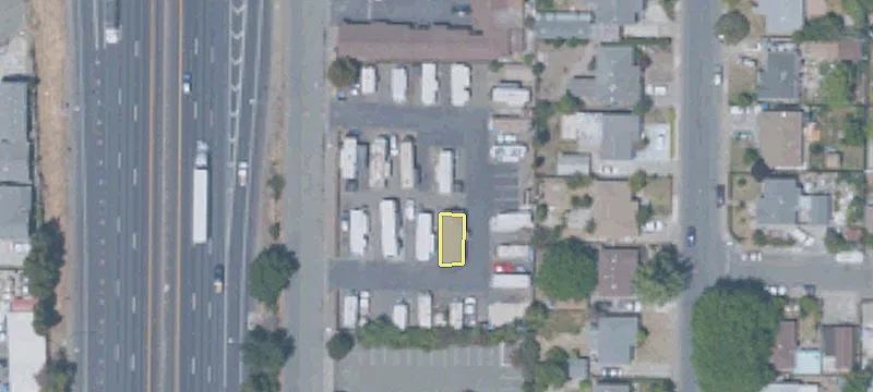 1300 Lincoln E Rd