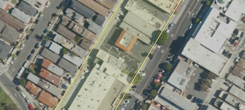 321 Main St