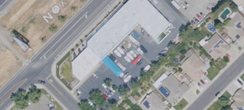 1880 Lincoln St