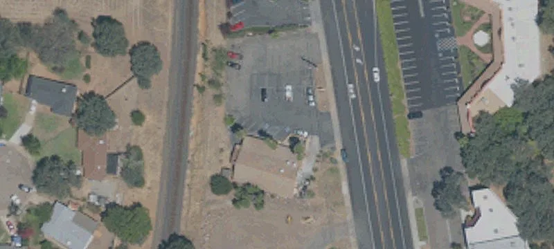 2001 Main St