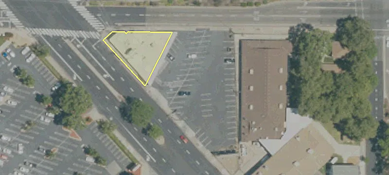 624 Golden State Blvd