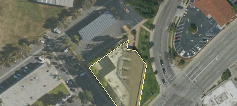 201 Bastanchury Rd